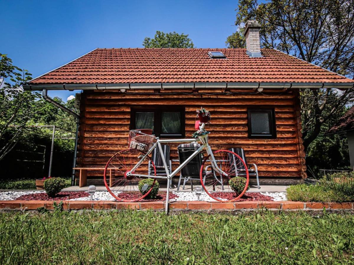 Home Eden Dobrenica Bihac Exterior photo